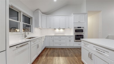 177 Red Creek Rd, Hampton Bays, NY 11946 - photo 6