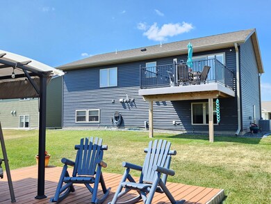 605 7th Ave NE, Plainview, MN 55964 - photo 5