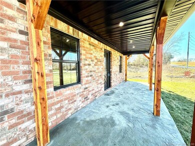 810 Castetter Rd, Henryville, IN 47126 - photo 7