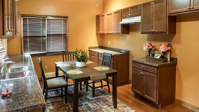 116 Toledo Ave, Pawtucket, RI 02860 - photo 5