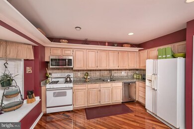 9400 Georgian Way, Owings Mills, MD 21117 - photo 4