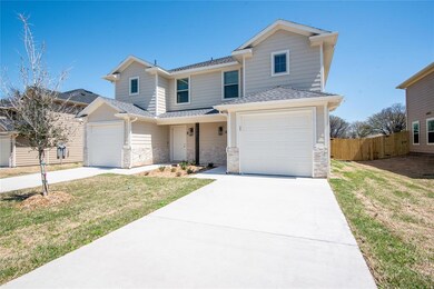 1516 Kennedy St unit B, Bonham, TX 75418 - photo 2