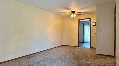 1417 Northglen St, Ardmore, OK 73401 - photo 6