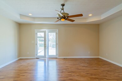 109 Miles Dr, Portland, TN 37148 - photo 5