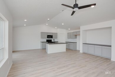 9227 W Candytuft St, Nampa, ID 83687 - photo 6