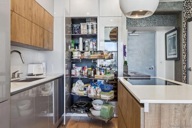 The Mark unit 2703, San Diego, CA 92101 - photo 6