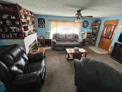 3212 E Grays Ct, Muncie, IN 47302 - photo 5