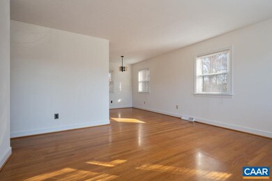 1242 Holmes Ave, Charlottesville, VA 22901 - photo 4