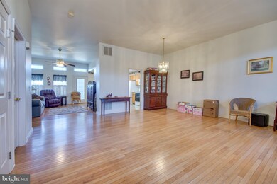 37 Augusta Ln, Martinsburg, WV 25405 - photo 5