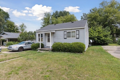 1529 S Pennsylvania Ave, Lansing, MI 48910 - photo 3