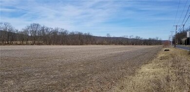 5281 Limeport Pike, Coopersburg, PA 18036 - photo 6