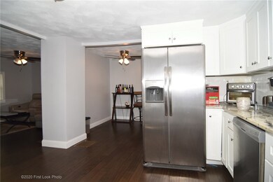 20 Ontario St, West Warwick, RI 02893 - photo 6