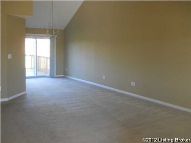 8807 Teak Dr, Louisville, KY 40228 - photo 6