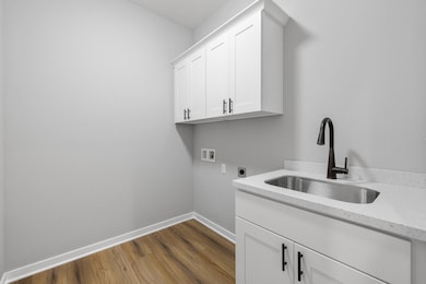 23-Interior_657 Lambert Court