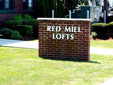 63 Blakeley St unit 204, Woonsocket, RI 02895 - photo 2