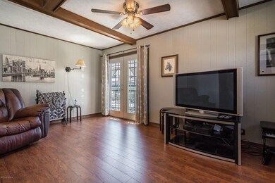 9112 Waltlee Rd, Louisville, KY 40291 - photo 5