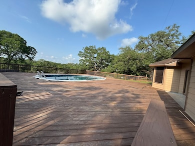 Now THIS is what I call a patio/deck!