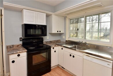 8430 Columbia Rd, Olmsted Falls, OH 44138 - photo 6