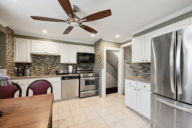 203 Fuller St unit 2, Brookline, MA 02446 - photo 6