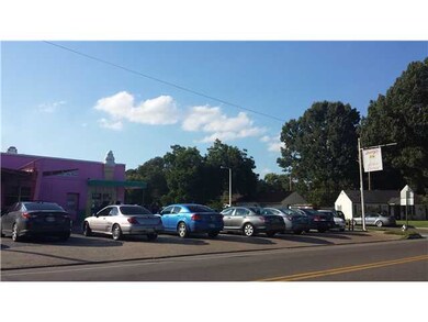 very close to Jerrys Sno Cone...an Memphis iconic 