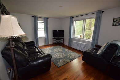 22 Campbell St, West Warwick, RI 02893 - photo 5