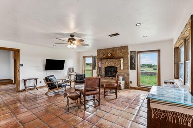 1771 Thompson Rd, Weatherford, TX 76087 - photo 3