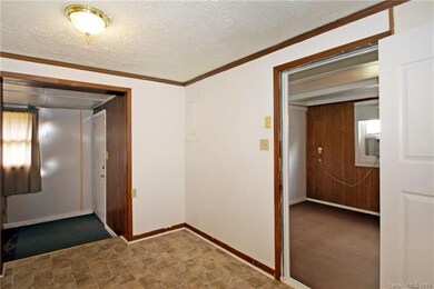 122 Country View Rd, Statesville, NC 28625 - photo 5