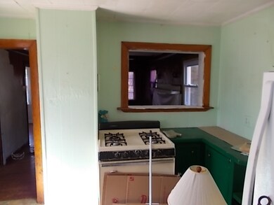 103 N Main St, Newton, NH 03858 - photo 4