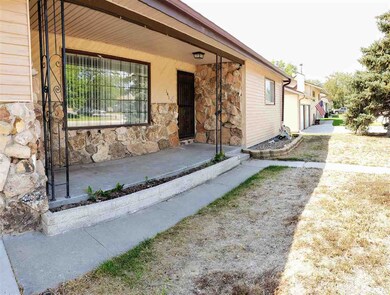 141 Park Ave, Torrington, WY 82240 - photo 5