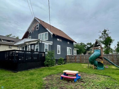 249 6th St NW