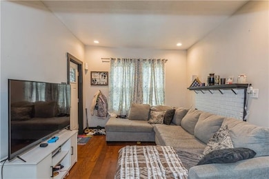 473 E 7th Ave, Tarentum, PA 15084 - photo 3