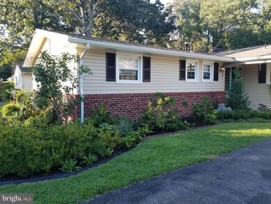 601 Whitman Dr, Blackwood, NJ 08012 - photo 3