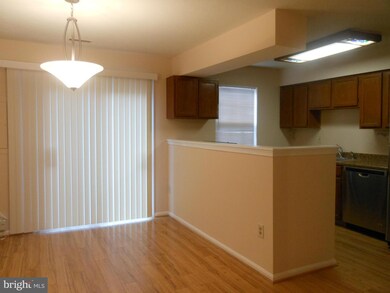 15703 Ambiance Dr, North Potomac, MD 20878 - photo 2