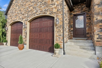 4447 S Enclave Ln, Salt Lake City, UT 84124 - photo 2