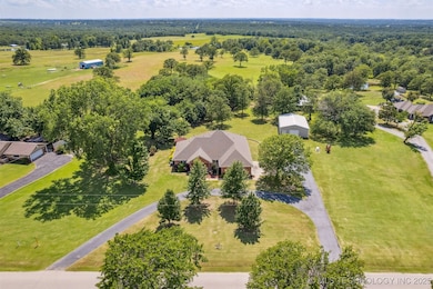 1701 N Skinner Ave, Drumright, OK 74030 - photo 2