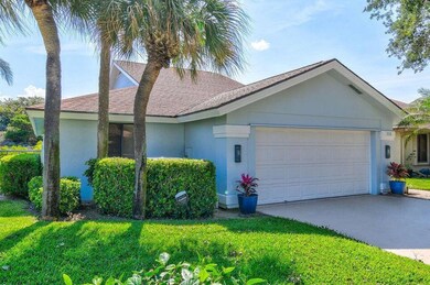 112 Sand Pine Dr, Jupiter, FL 33477 - photo 2
