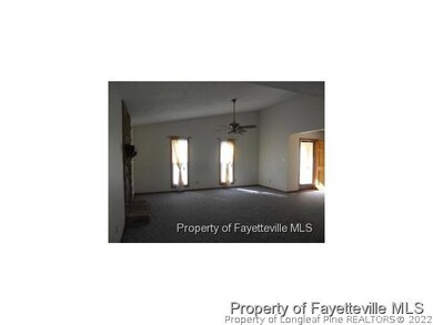 595 Moriston Rd, Fayetteville, NC 28314 - photo 5