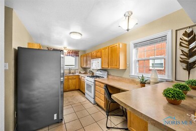 3805 Woodmont Rd, Toledo, OH 43613 - photo 6