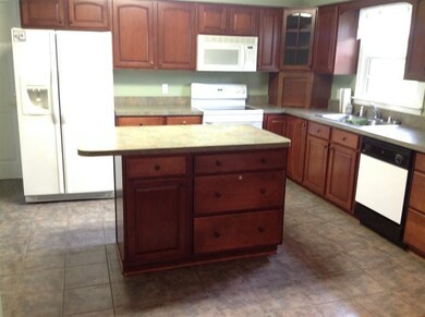 708 Winterhaven Ln, Frankfort, KY 40601 - photo 4