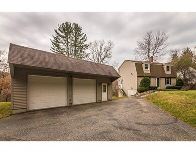 66 Long Hill Rd, Brookfield, MA 01506 - photo 2