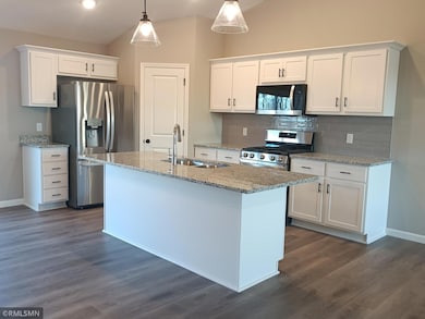 Gourgeous gourmet kitchen.jpg