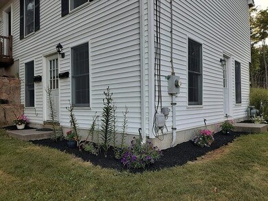 13 Mccaffrey St, Uxbridge, MA 01569 - photo 6