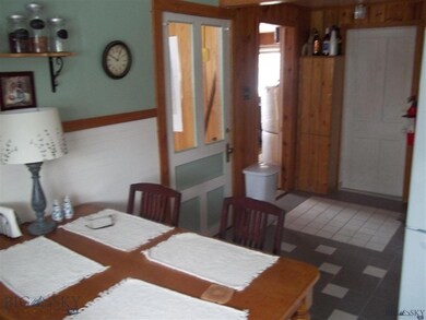 161 Lynde St, Gallatin Gateway, MT 59730 - photo 6