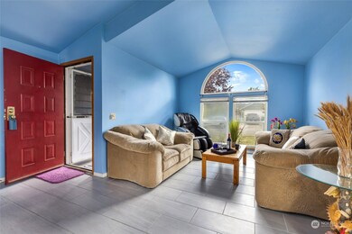 729 89th St SW, Everett, WA 98204 - photo 3