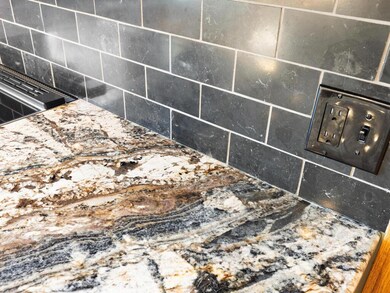 826 Hidden Meadow Trail, Saint Paul, MN 55123 - photo 7