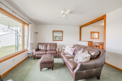 N9094 Legler Rd, Brooklyn, WI 53521 - photo 5