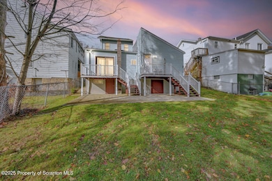 149SEverettAve06Dusk