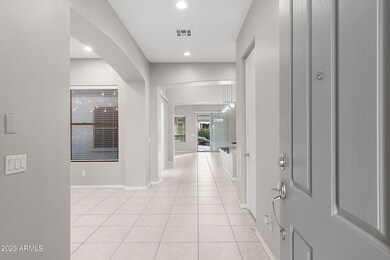 4081 E Nightingale Ln-5