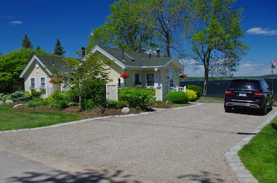 Etcheson exterior-2