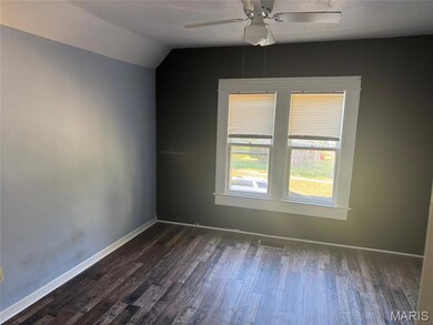 418 N 7th St, Vandalia, IL 62471 - photo 7